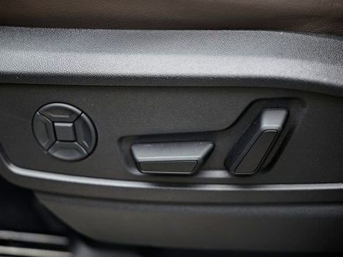 New 2025 Audi Q5 Premium Plus AWD/4WD image 23