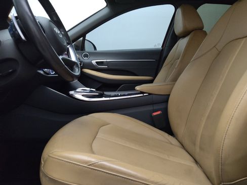 Used 2020 Hyundai Sonata Limited FWD image 17