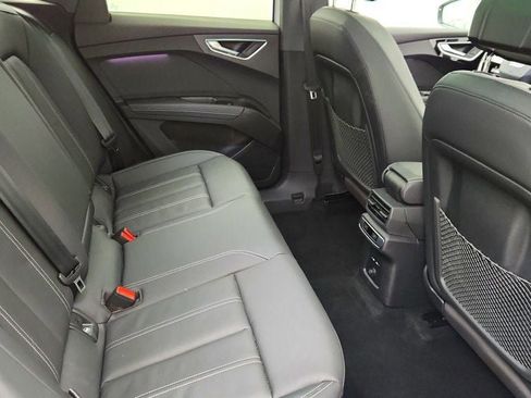 Used 2024 Audi Q4 e-tron Premium Plus w/ Premium Plus image 44