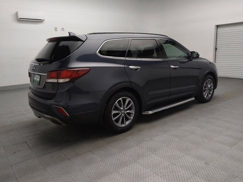 Used 2018 Hyundai Santa Fe SE FWD image 10