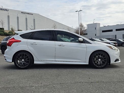 Used 2014 Ford Focus ST image 9