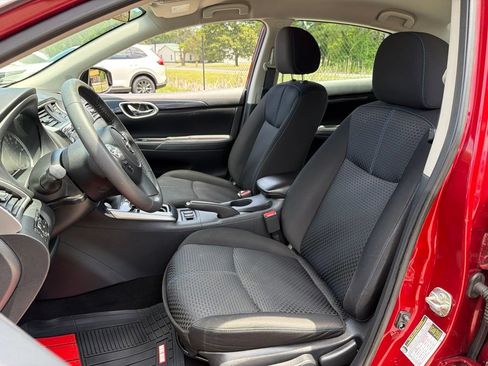 Certified 2017 Nissan Sentra SR FWD image 17