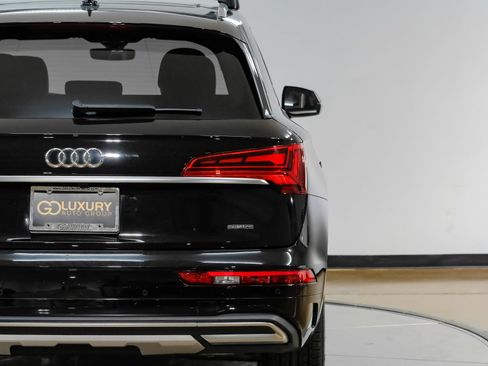 Used 2023 Audi Q5 2.0T Premium w/ Convenience Package AWD/4WD image 52