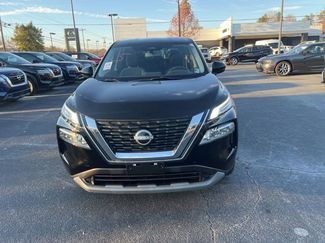 Used 2023 Nissan Rogue SV video 2
