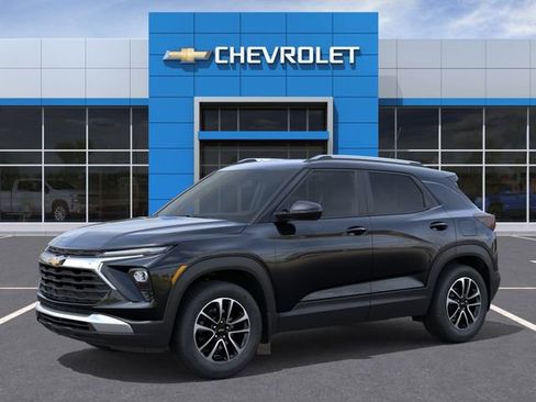 New 2026 Chevrolet TrailBlazer LT w/ Convenience Package FWD image 2