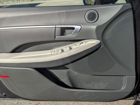 Used 2025 Hyundai Sonata SEL image 11