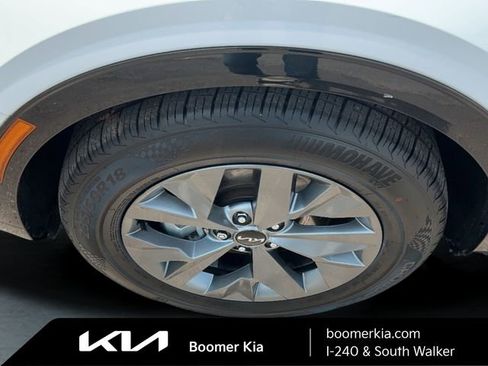 Certified 2024 Kia Sportage SX FWD image 9