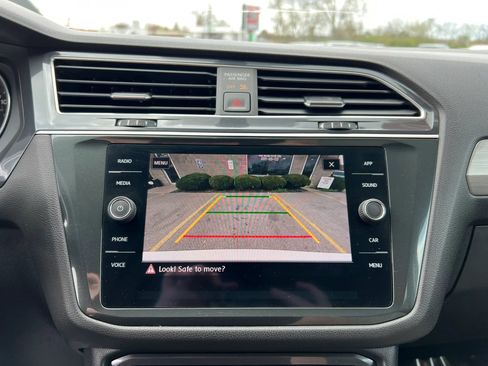 Used 2020 Volkswagen Tiguan S FWD image 17