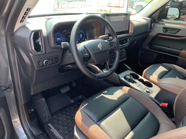 Used 2025 Ford Bronco Sport Outer Banks w/ Outer Banks Tech Package+ AWD/4WD image 24