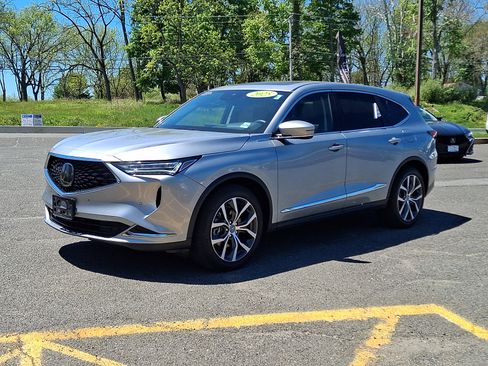 Certified 2024 Acura MDX SH-AWD w/ Technology Package image 3