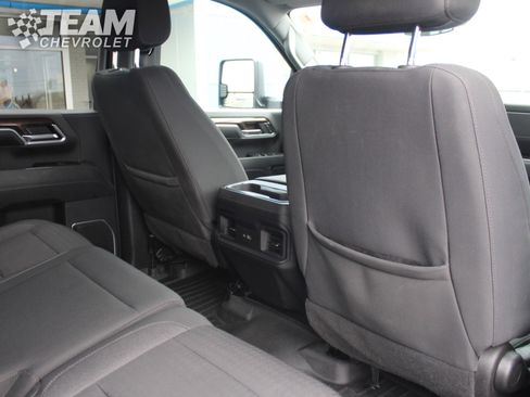 Certified 2024 Chevrolet Silverado 3500 LT w/ Convenience Package image 25