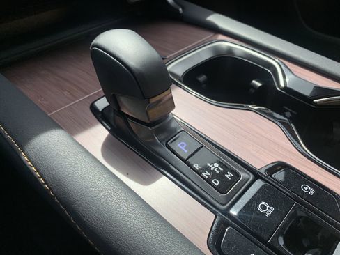 Used 2025 Lexus RX 350 Premium w/ Accessory Package (Z1) image 9