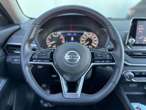 Used 2020 Nissan Altima 2.0 SR image 4