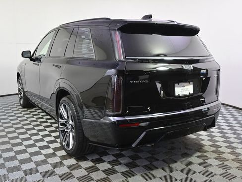 Certified 2026 Cadillac Vistiq Platinum w/ LPO, Floor Liner Package AWD/4WD image 4