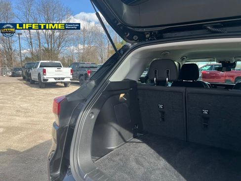 Used 2025 Chevrolet TrailBlazer LT image 10