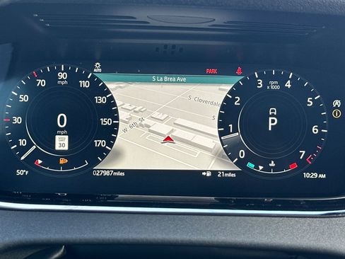 Certified 2022 Land Rover Range Rover Evoque R-Dynamic SE image 19