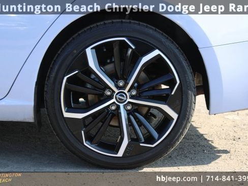 Used 2024 Nissan Altima 2.5 SR image 8