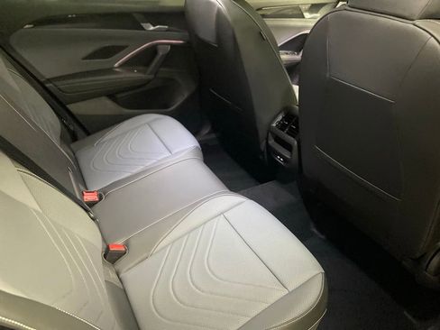 New 2026 Volkswagen Tiguan SE image 6