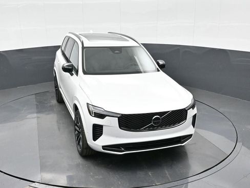 New 2026 Volvo XC90 B6 Ultra w/ Protection Package Premier image 21