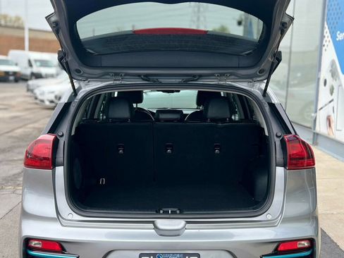 Used 2022 Kia Niro EX w/ Cold Weather Package image 10