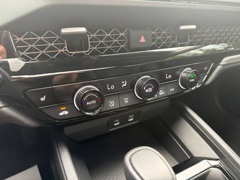 Used 2023 Honda Accord EX-L image 33
