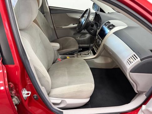 Used 2012 Toyota Corolla LE FWD image 34
