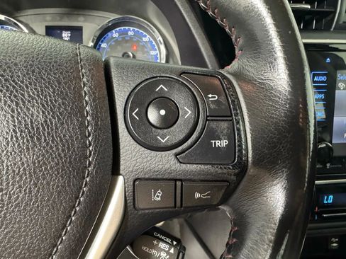 Used 2017 Toyota Corolla SE 50th Anniversary image 16