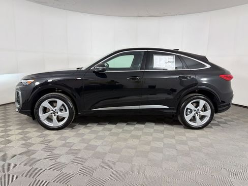 New 2026 Audi Q5 Premium Plus AWD/4WD image 2