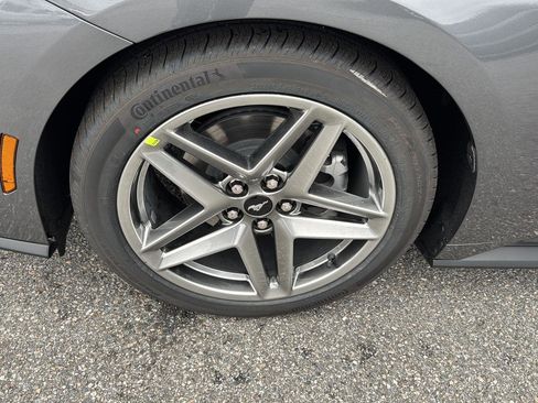 New 2026 Ford Mustang Premium image 38