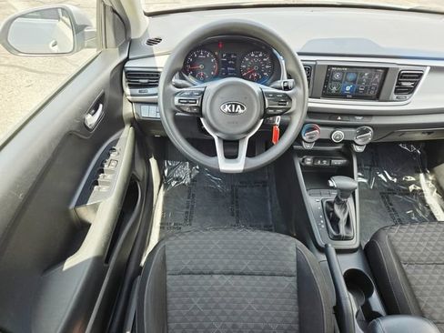 Used 2018 Kia Rio S FWD image 12