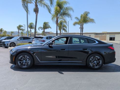 Used 2025 BMW i4 eDrive40 w/ Parking Assistance Package RWD image 7