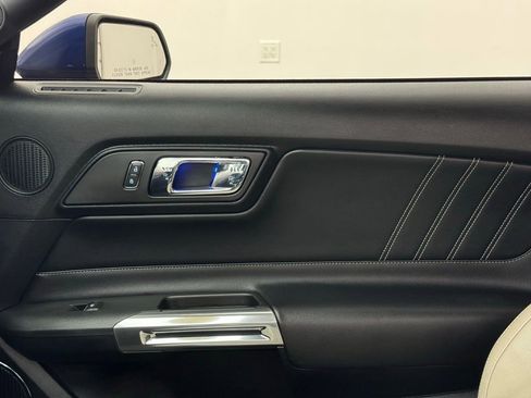 Used 2016 Ford Mustang GT Premium w/ Equipment Group 401A image 34