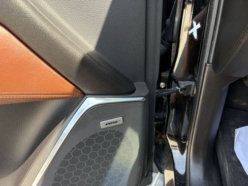 Used 2015 Cadillac Escalade ESV Luxury RWD image 25