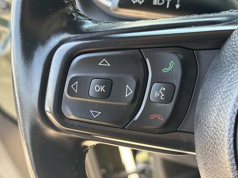 Used 2023 Jeep Wrangler Unlimited w/ Cold Weather Group AWD/4WD image 24