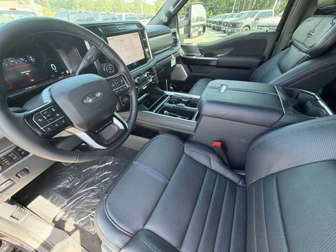 New 2026 Ford F250 Platinum w/ Tremor Off-Road Package AWD/4WD image 9