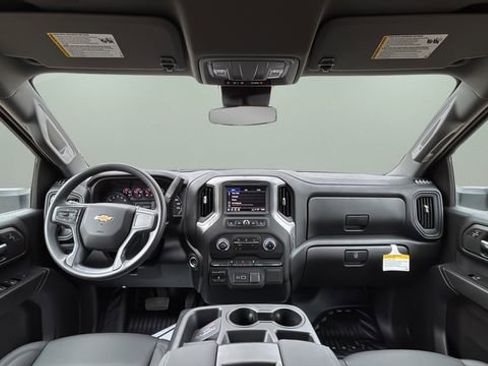 New 2025 Chevrolet Silverado 3500 W/T AWD/4WD image 17