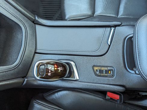 Used 2019 Cadillac XT5 Luxury image 23