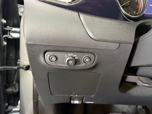 Used 2023 Buick Encore GX Select w/ Safety Package II FWD image 21