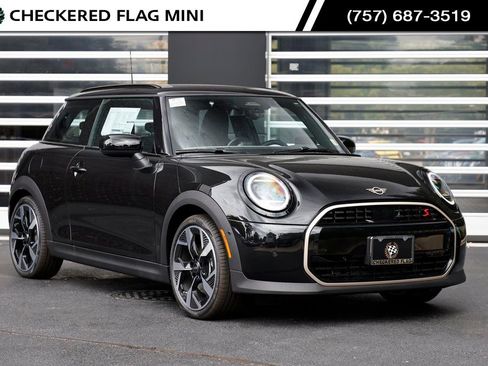 Used 2025 MINI Cooper S FWD image 1