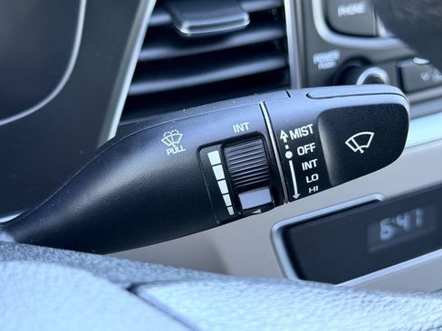 Used 2015 Hyundai Sonata SE w/ Option Group 02 FWD image 31