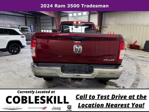 Used 2024 RAM 3500 Tradesman w/ Chrome Appearance Group AWD/4WD image 5