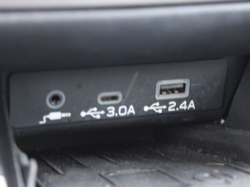 Used 2023 Subaru Outback Touring XT image 18