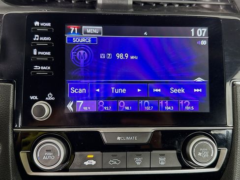 Used 2021 Honda Civic Sport image 17