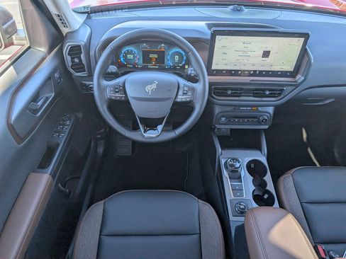 New 2025 Ford Bronco Sport Outer Banks w/ Outer Banks Tech Package+ AWD/4WD image 8