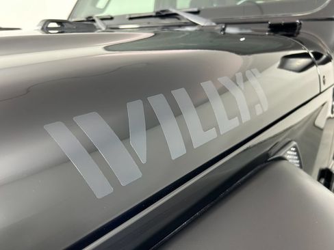 Used 2022 Jeep Wrangler Sport AWD/4WD image 13