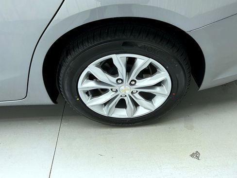 Used 2023 Chevrolet Malibu LT image 22