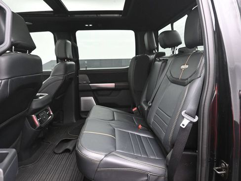 Used 2024 Ford F250 Platinum AWD/4WD image 27