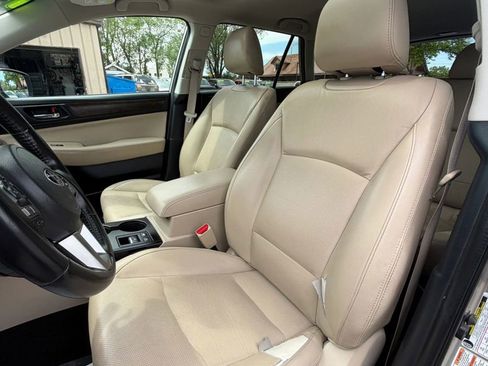 Used 2015 Subaru Outback 2.5i Limited AWD/4WD image 28