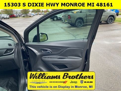 Used 2018 Buick Encore Premium w/ Experience Buick Package image 31