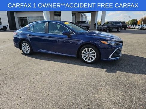 Used 2023 Toyota Camry LE image 23